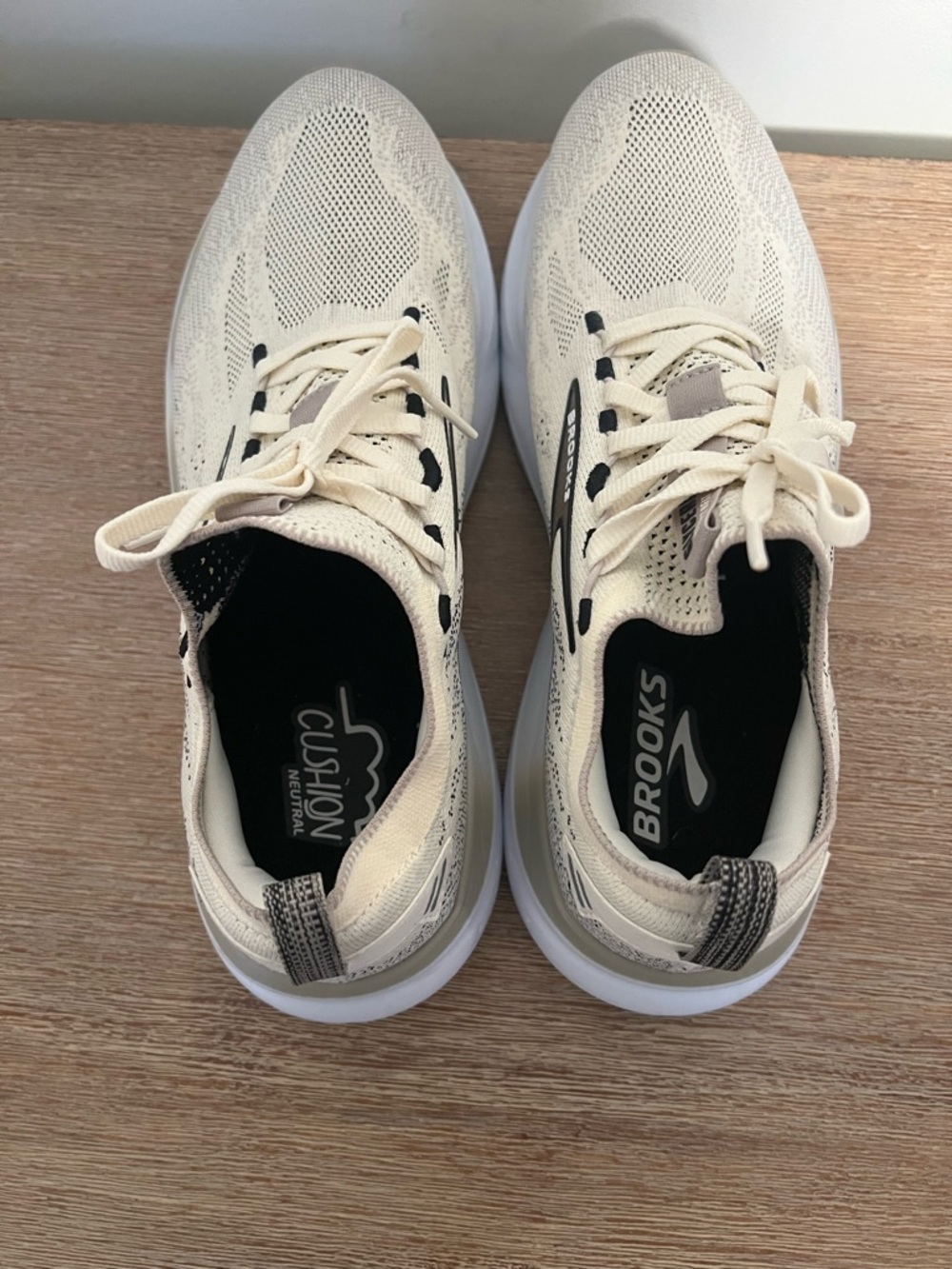 Brooks Cream and Beige Running Sneakers - Picture 6 of 6